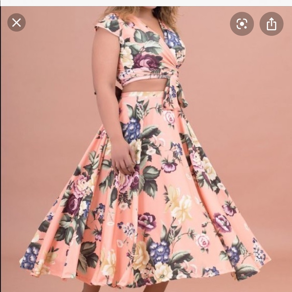 Rue 107 Floral Midi Skirt